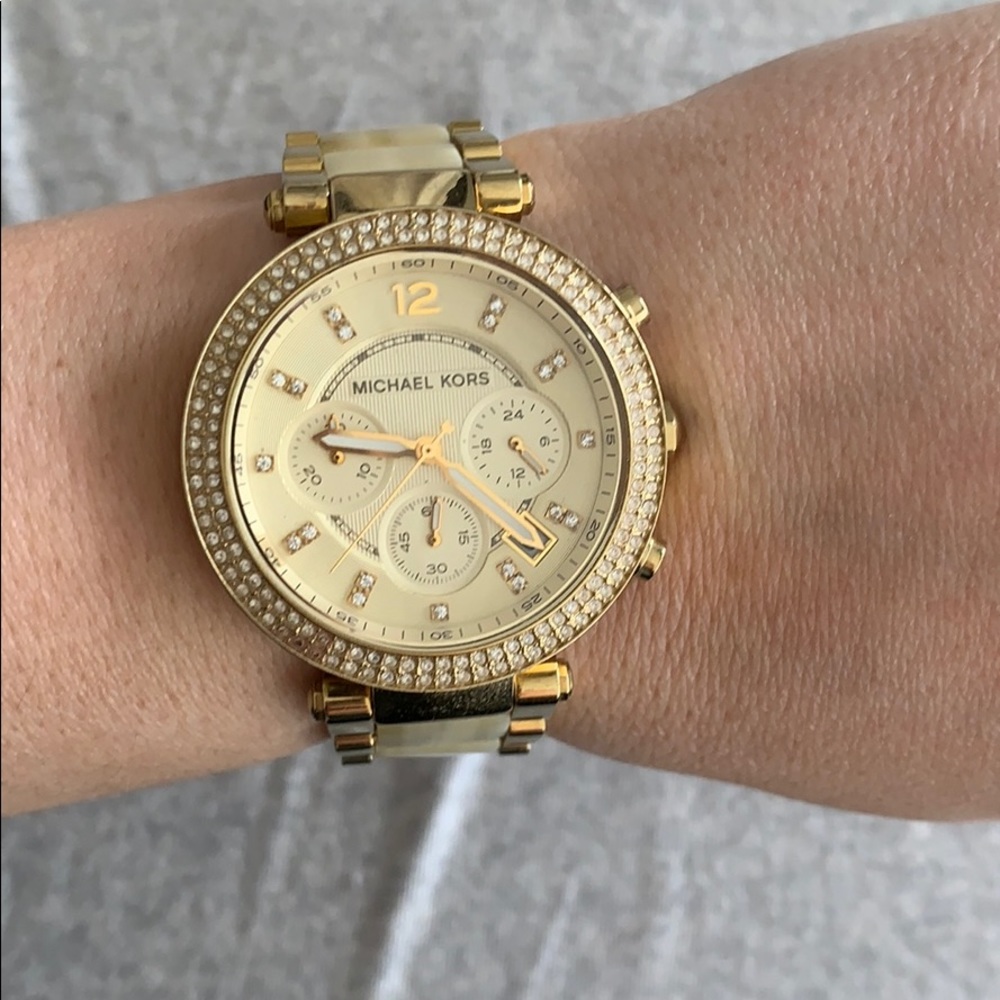 Gold michael kors watch with box and extra links